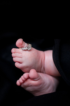 Toes-2